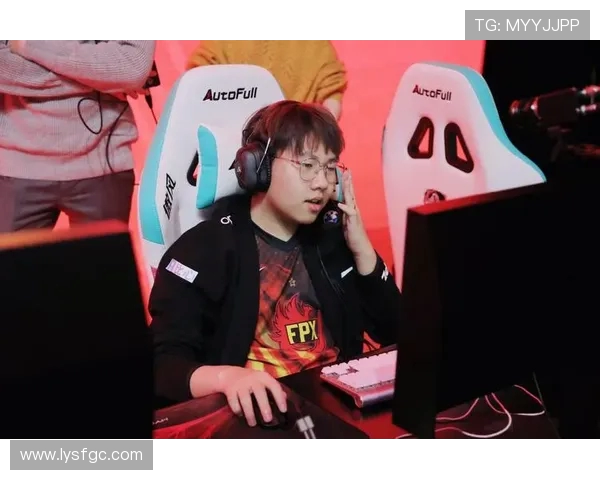 CSGO巨献:深入解析FPX战队的战术意识与团队配合技巧 CSGO巨献:深入解析FPX战队的战术意识与团队配合技巧