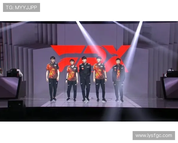 FPX战队在CSGO赛事中的经验分享与战术分析探讨 FPX战队在CSGO赛事中的经验分享与战术分析探讨