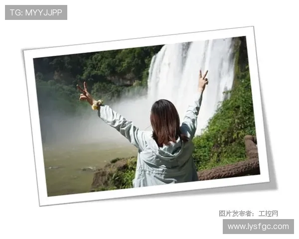 RNG战队的辉煌征程与世界大师赛的精彩瞬间回顾 RNG战队的辉煌征程与世界大师赛的精彩瞬间回顾