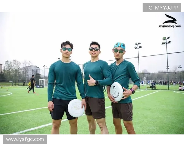 上海飞盘队勇攀高峰的奋斗历程与精彩瞬间回顾 上海飞盘队勇攀高峰的奋斗历程与精彩瞬间回顾