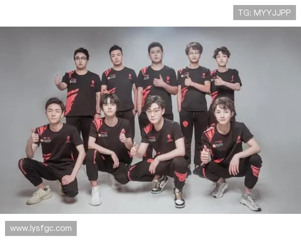 聚焦和平精英战术解析：TES战队如何在竞技中脱颖而出