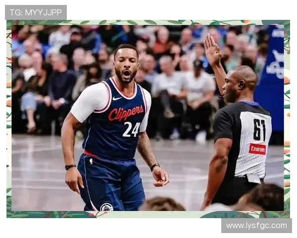 季后赛激战快船与灰熊第六场较量精彩回顾与赛后分析