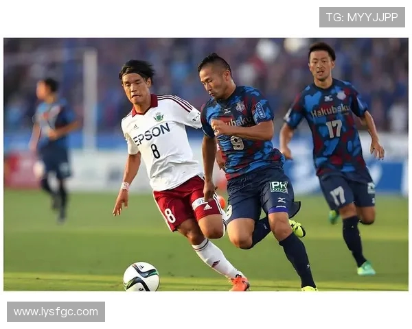 甲府风林迎战札幌展现实力争夺胜利的精彩对决