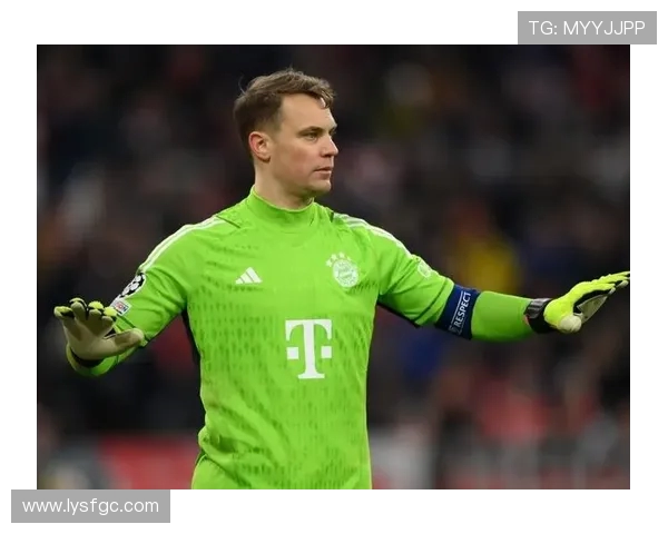 诺伊尔:从守门员到传奇,足球场上的不朽英雄之路